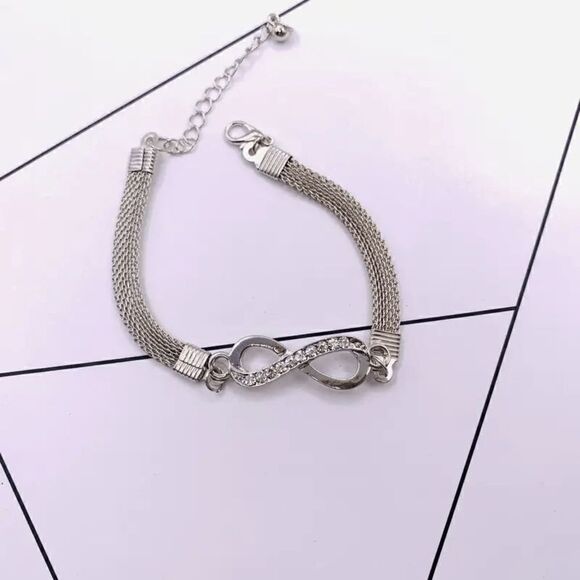 INFINITY SILVER DIAMOND BRACELET - Picture 6 of 8